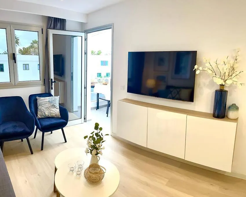 Casa Ocean Bliss - Stunning 2 Bedroom Apartment In A Perfect Location - Rociega 35 Complex Puerto del Carmen