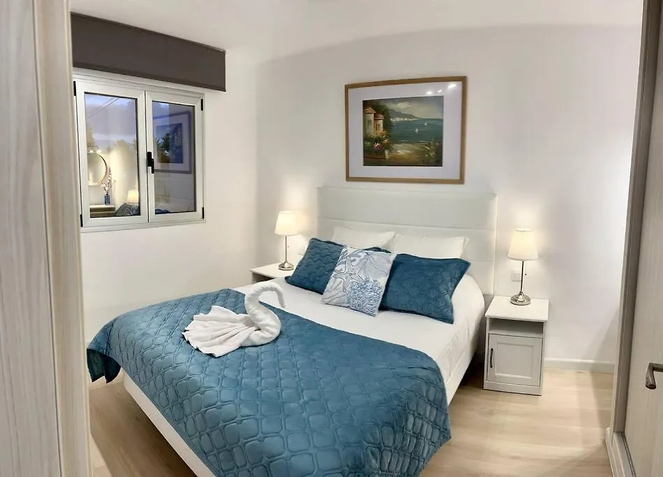 Apartment Casa Ocean Bliss - 2 Bedroom Apt On Rociega 35 Complex - Perfect Location Near Casino And Beach Puerto del Carmen